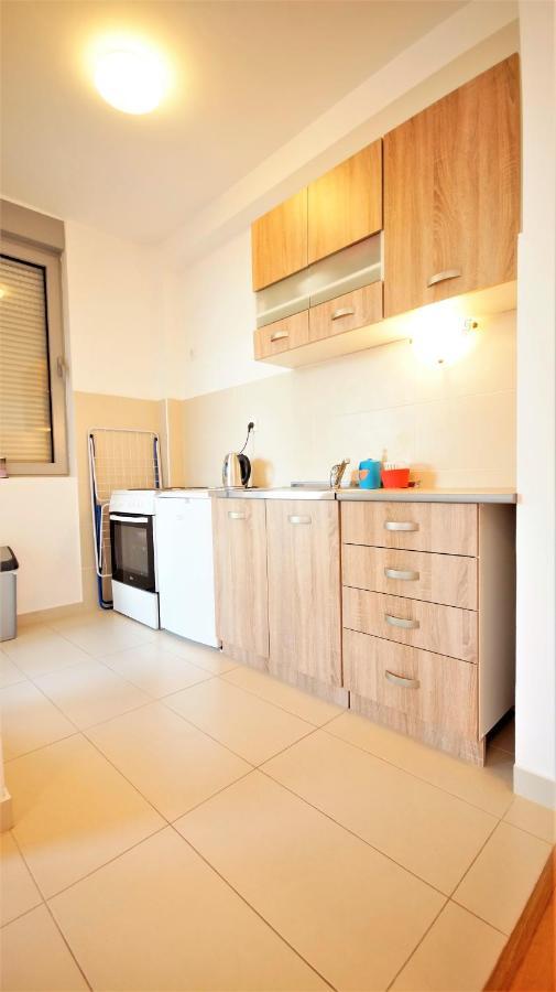 Pavlina Apartment *